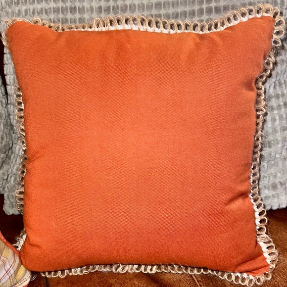 Autumn Hill Fall/Festive Pumpkin Decorative Pillow Set (2) 14”x14” Hemp trim BYO - Picture 7 of 11